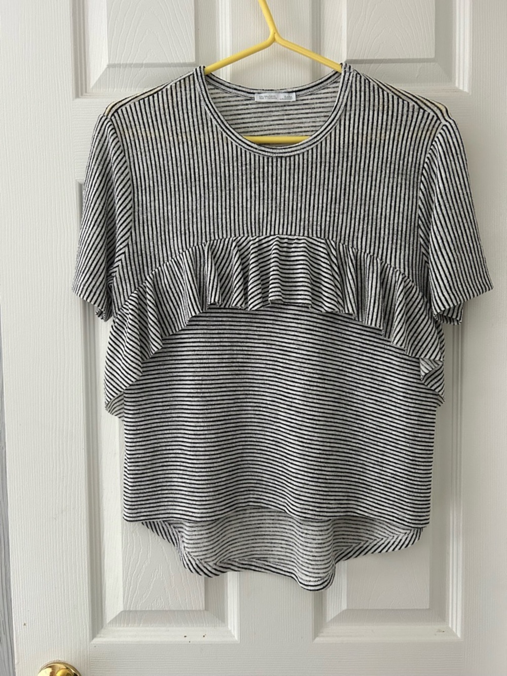 Zara business casual dress tshirt